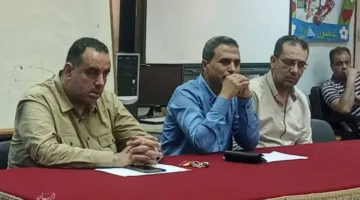 وكيل تعليم كفر الشيخ يعقد اجتماعًا لتعزيز الاتصال بين غرف العمليات