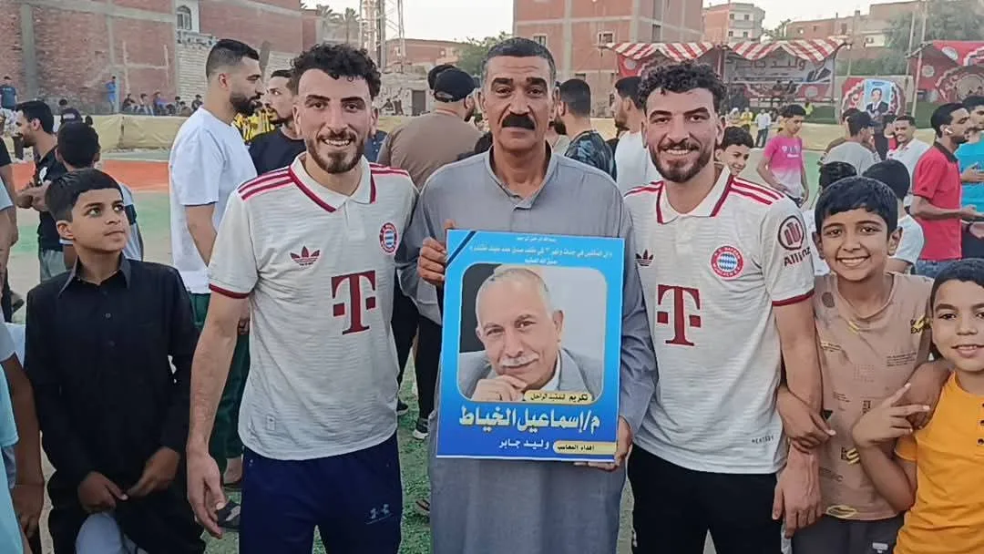 فريق الديدامون لكرة القدم من فاقوس الشرقية يحقق كأس بطولة الدوري فريق الديدامون لكرة القدم من فاقوس الشرقية يحقق كأس بطولة الدوري