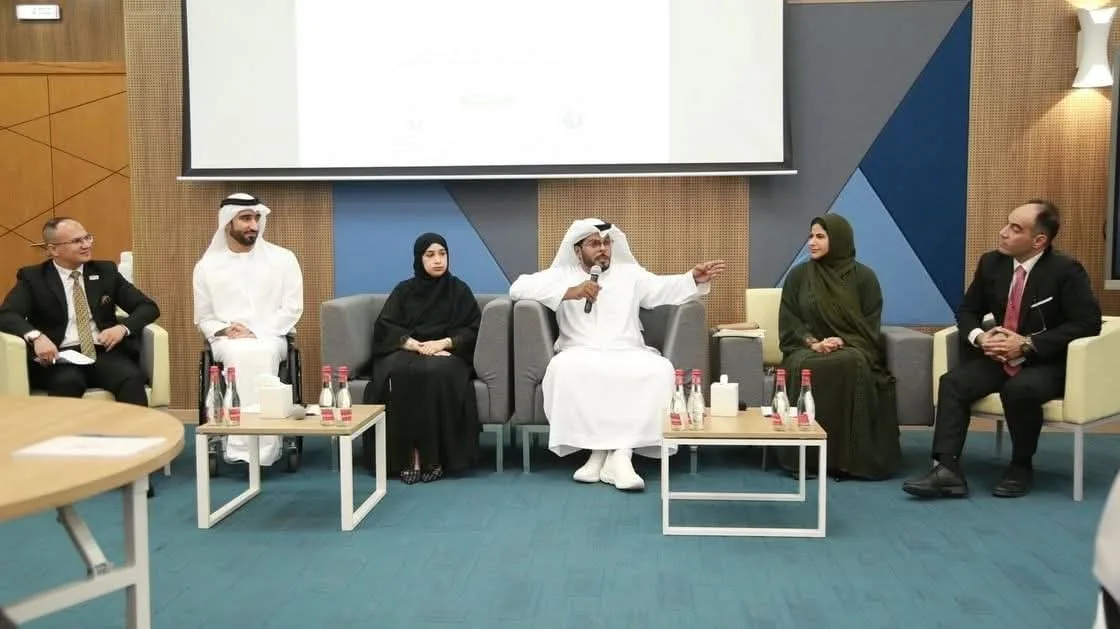جامعة أم القيوين ومجموعة سيدات الأعمال تطلقان جلسات المنتدى الاجتماعي لدعم ذوي الإعاقة جامعة أم القيوين ومجموعة سيدات الأعمال تطلقان جلسات المنتدى الاجتماعي لدعم ذوي الإعاقة