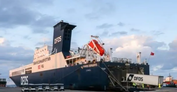 السفينة “OLYMPOS SEAWAYS” تخرج من ميناء دمياط بحمولة قدرها 2283 طنًا. السفينة “OLYMPOS SEAWAYS” تخرج من ميناء دمياط بحمولة قدرها 2283 طنًا.