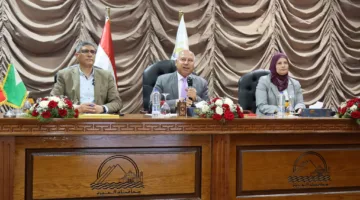 وزير الصناعة والنقل يناقش مع محافظ الجيزة ومستثمري المنطقة أهم القضايا والتحديات التي تواجه المنطقة
