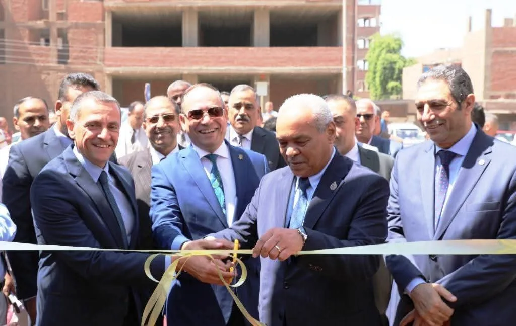 أسوان: لاشين يرافق رئيس هيئة النيابة الإدارية في افتتاح المقر الجديد للنيابة في كوم أمبو أسوان: لاشين يرافق رئيس هيئة النيابة الإدارية في افتتاح المقر الجديد للنيابة في كوم أمبو