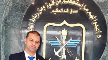 من هو الذي يفوز في ختام مسرحية الحرب والسلام؟