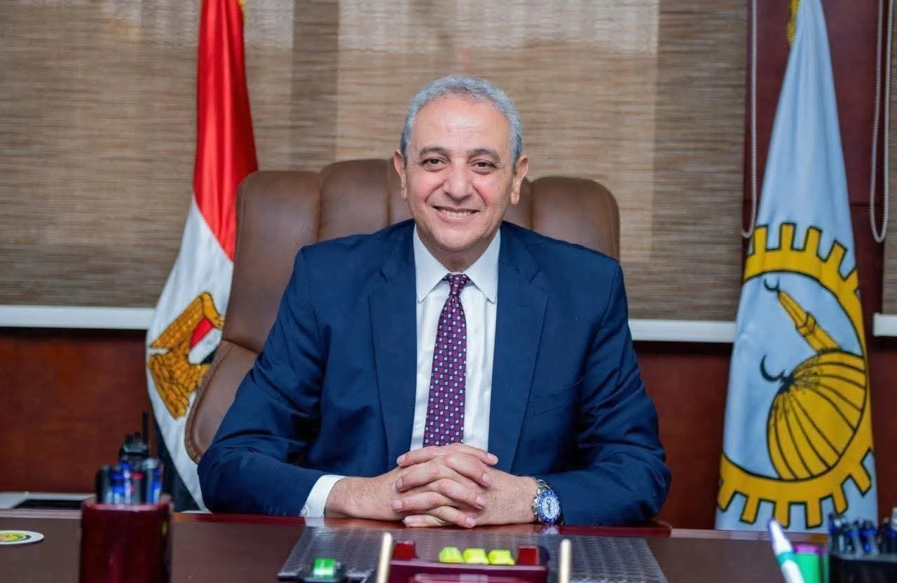 محافظ الغربية: يراقب تقدم العمل ويشدد على الالتزام بالجدول الزمني لضمان جودة الخدمة ورضا المواطنين. محافظ الغربية: يراقب تقدم العمل ويشدد على الالتزام بالجدول الزمني لضمان جودة الخدمة ورضا المواطنين.