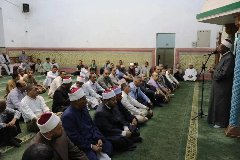 محافظ أسوان يشارك في احتفالات رأس السنة الهجرية 1447 هـ بمسجد النصر محافظ أسوان يشارك في احتفالات رأس السنة الهجرية 1447 هـ بمسجد النصر