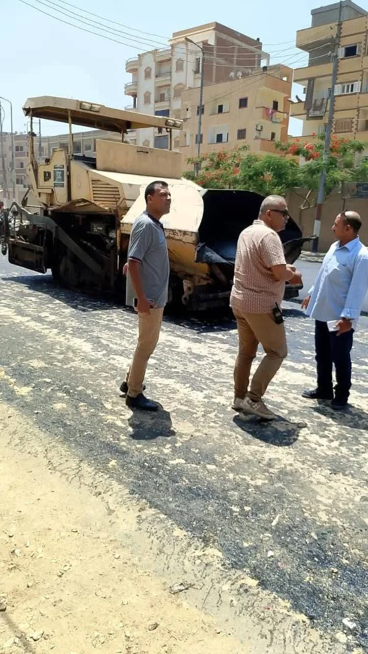 محافظ الشرقية يتابع تقدم مشاريع توسيع وتحسين ورصف طريق الزقازيق – ههيا أبو كبير محافظ الشرقية يتابع تقدم مشاريع توسيع وتحسين ورصف طريق الزقازيق – ههيا أبو كبير