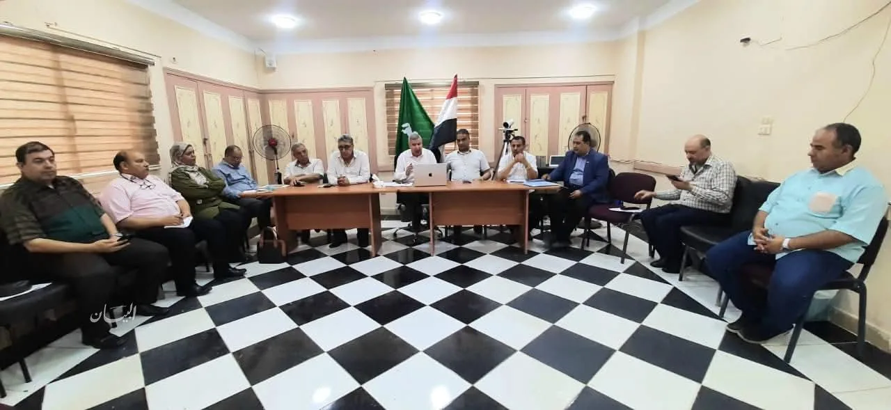 وكيل وزارة التعليم في الشرقية يرأس اجتماعًا موسعًا عبر تقنية الفيديو كونفرانس وكيل وزارة التعليم في الشرقية يرأس اجتماعًا موسعًا عبر تقنية الفيديو كونفرانس