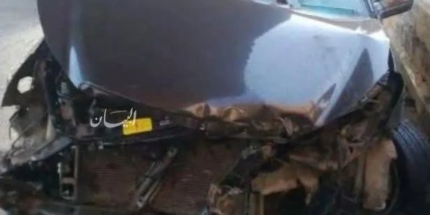 سائق متهور يتسبب في حادث سيارة أثناء “زفة” بجانب سور جامعة المنصورة سائق متهور يتسبب في حادث سيارة أثناء “زفة” بجانب سور جامعة المنصورة