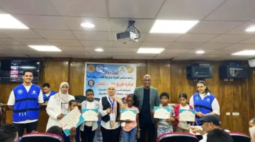 محافظ أسوان يعبر عن امتنانه للقائمين على مبادرة “طريق مضيء لطفلي”