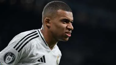 بعد التعاقد مع أرنولد.. ريال مدريد يستعد للتعاقد مع ظهير إنجليزي جديد بعد التعاقد مع أرنولد.. ريال مدريد يستعد للتعاقد مع ظهير إنجليزي جديد