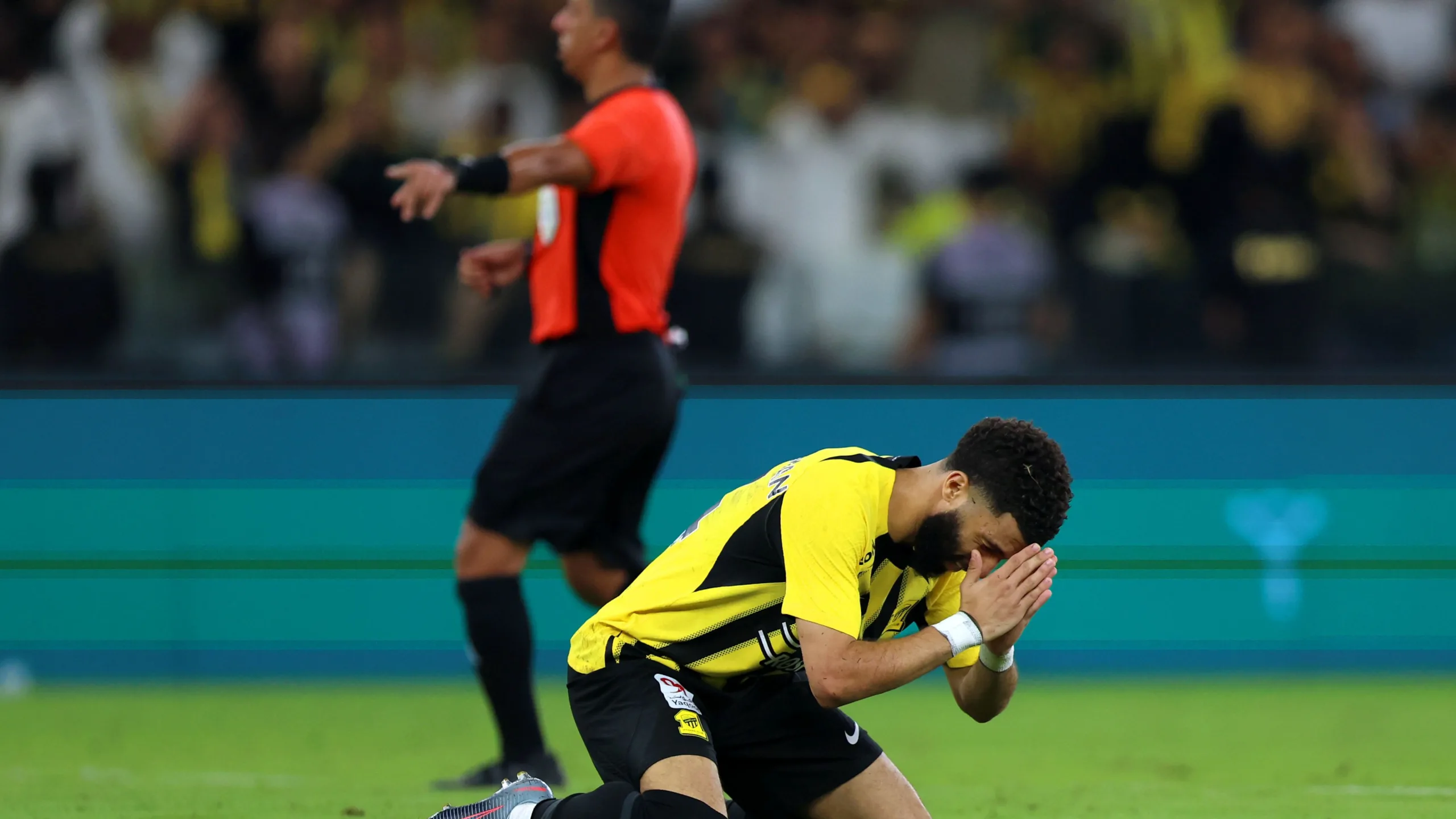 بأداء تاريخي.. العبود يتألق في أول ظهور أساسي له مع السعودية بأداء تاريخي.. العبود يتألق في أول ظهور أساسي له مع السعودية