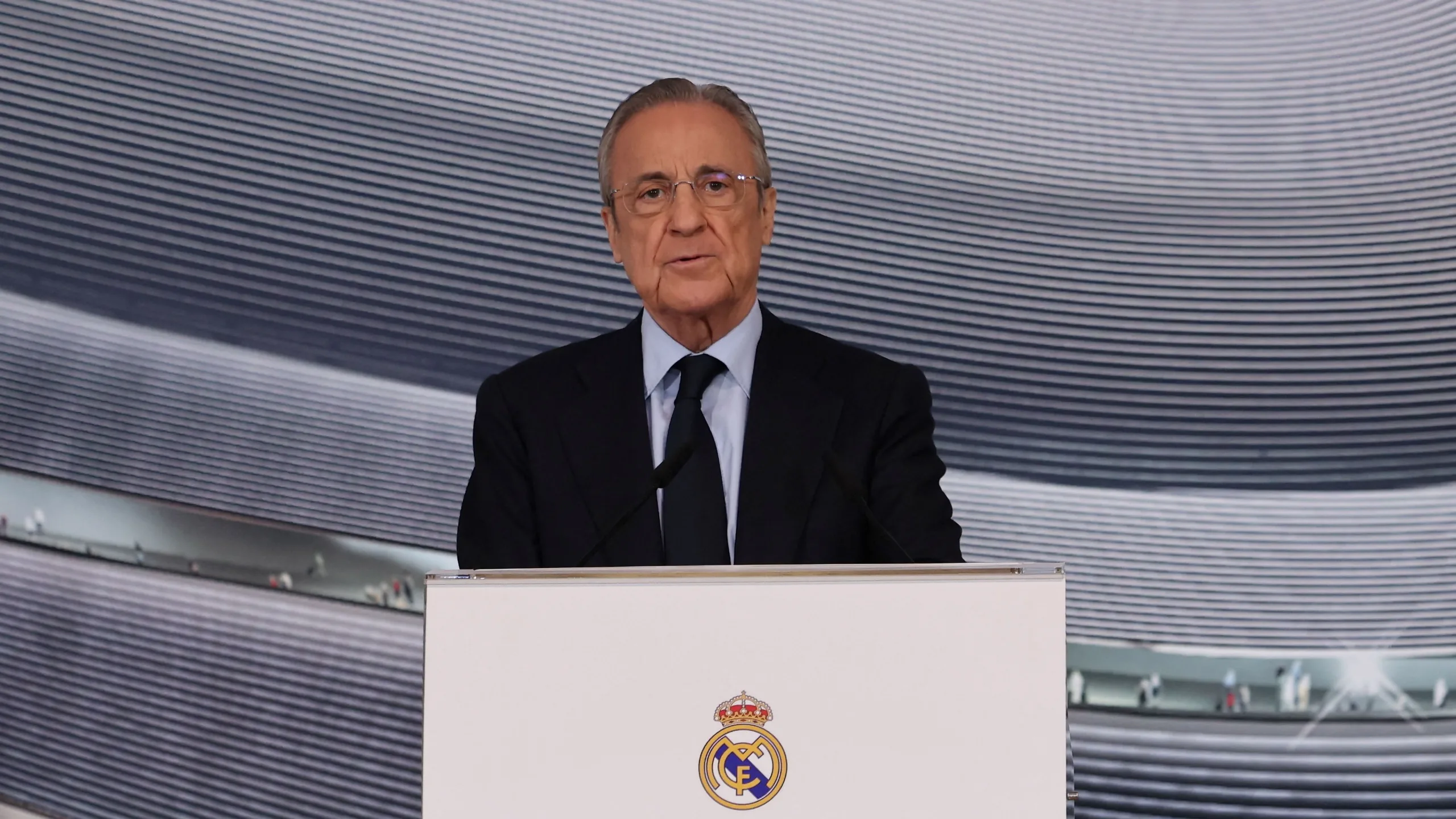 بيريز يدعم ريال مدريد قبل اللقاء مع الهلال بيريز يدعم ريال مدريد قبل اللقاء مع الهلال