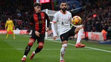 ليفربول يبدأ رحلة الدفاع عن لقب الدوري الإنجليزي أمام بورنموث