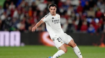 دياز: ألونسو يمتلك مستوى مماثل كلاعب.. وريال مدريد فريد من نوعه