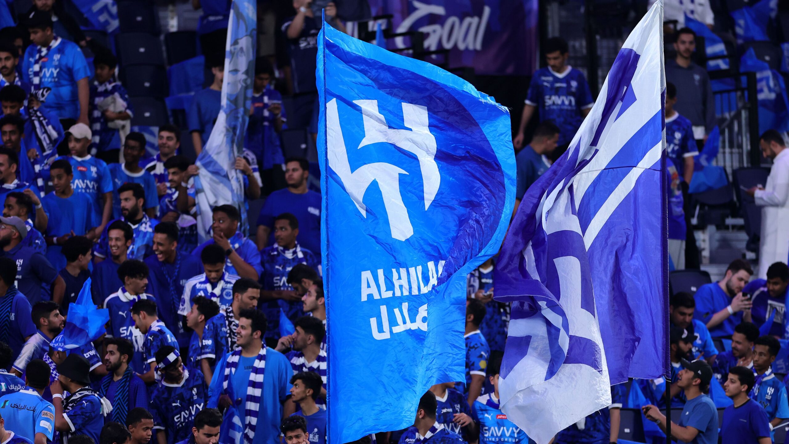 شاطئ ميامي بلون الأزرق.. مشجعو الهلال يتصدرون أمريكا شاطئ ميامي بلون الأزرق.. مشجعو الهلال يتصدرون أمريكا