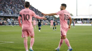 جوردي ألبا يعبّر عن فخره باللعب مع ميسي، أفضل لاعب في التاريخ.