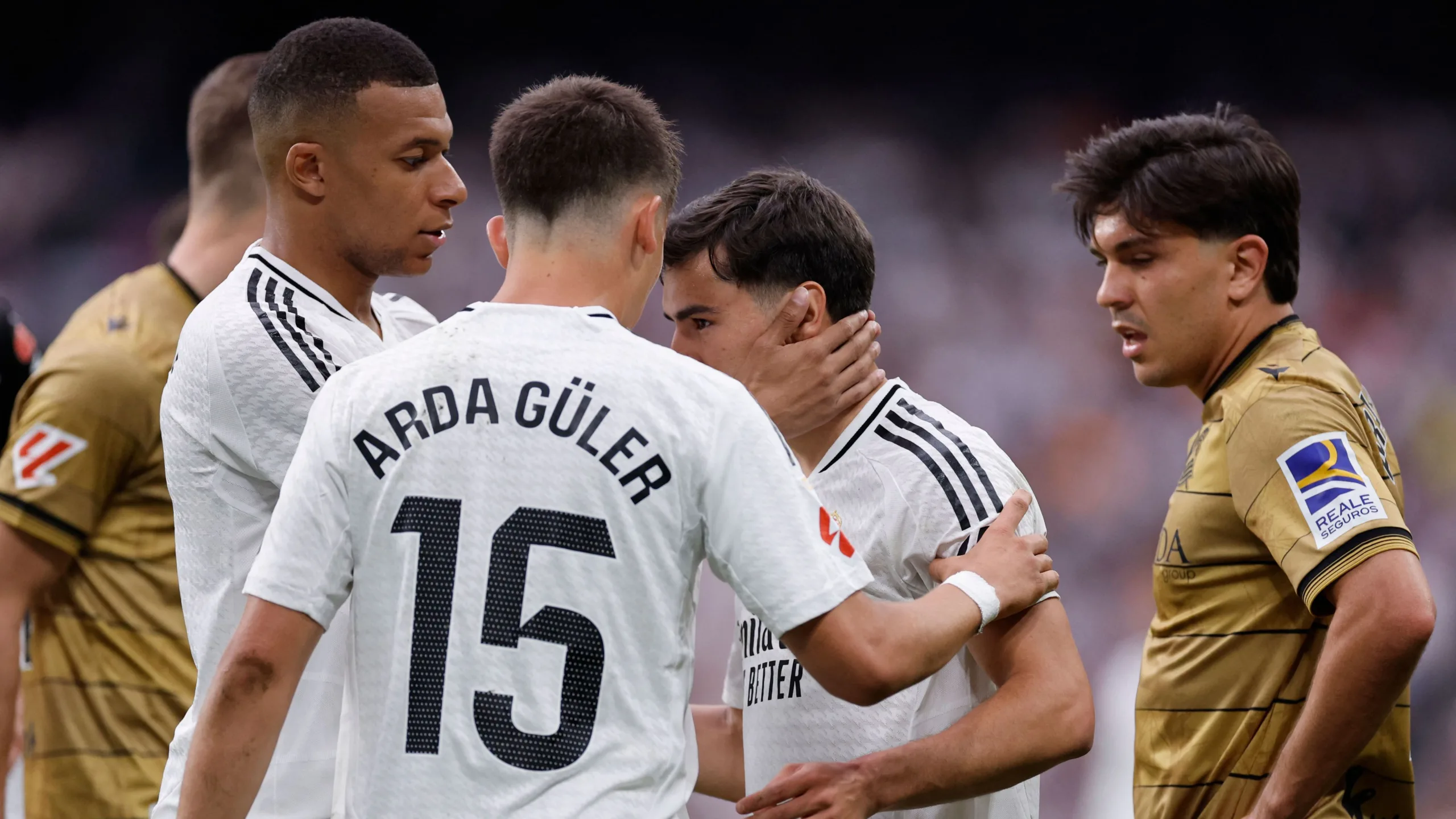 تفاهم جديد بين ريال مدريد ودياز تفاهم جديد بين ريال مدريد ودياز