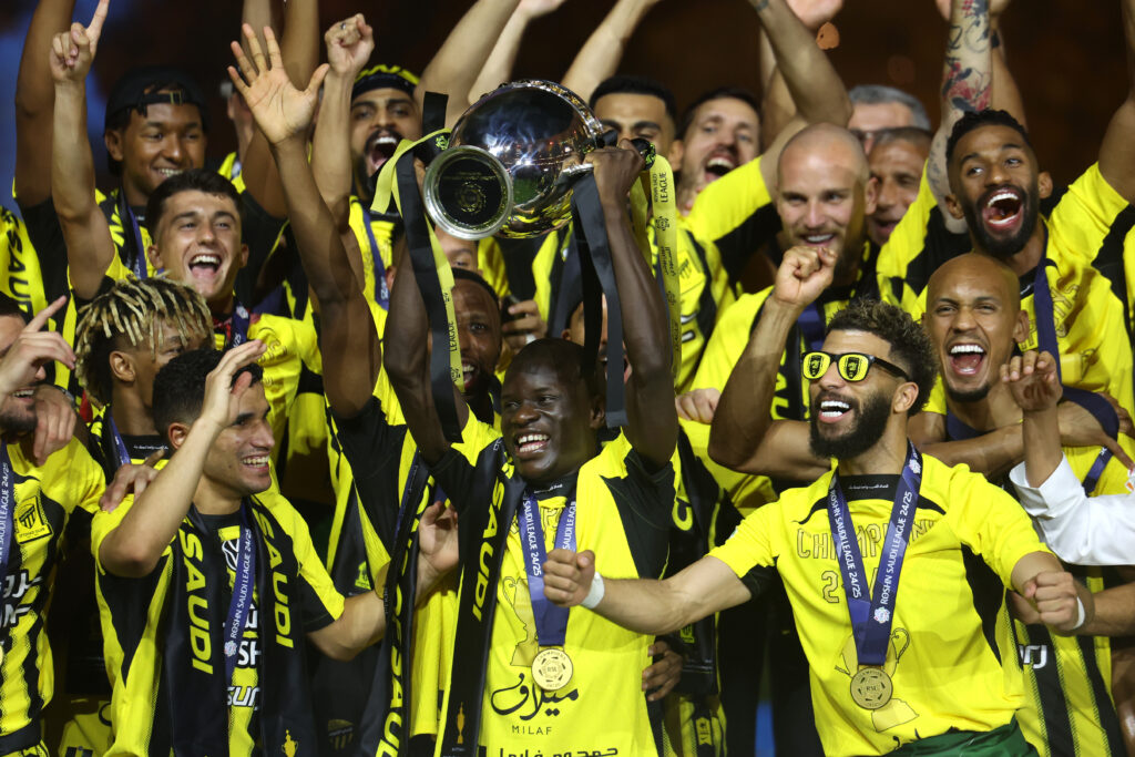 الاتحاد يكشف عن تصميم قميصه لموسم 2025/2026 الاتحاد يكشف عن تصميم قميصه لموسم 2025/2026