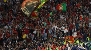 مشجع يتوفى بعد سقوطه من المدرج خلال نهائي دوري الأمم