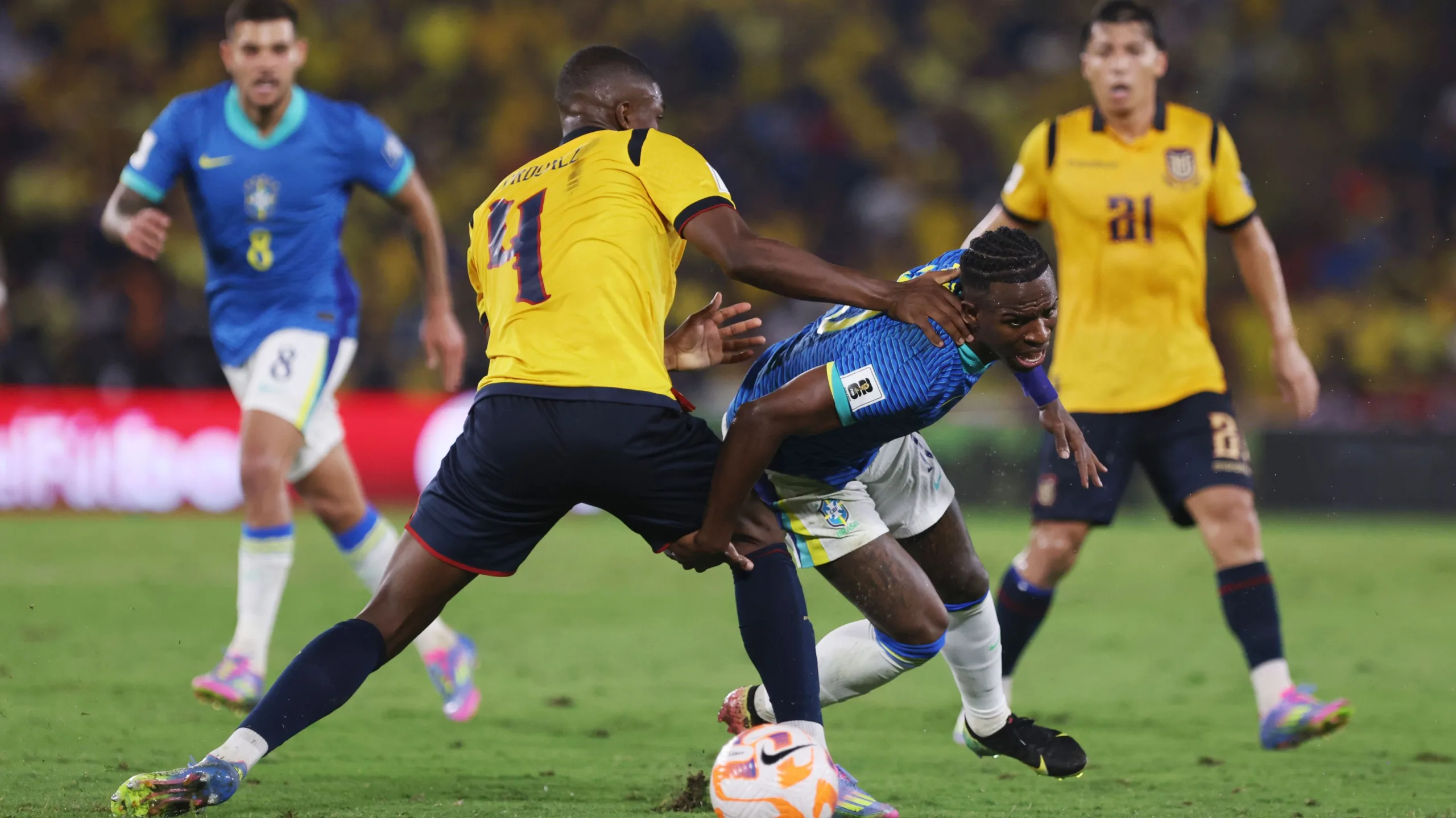 موعد مباراة البرازيل وباراجواي في تصفيات كأس العالم 2026 في أمريكا الجنوبية … والقنوات التي ستبث المباراة