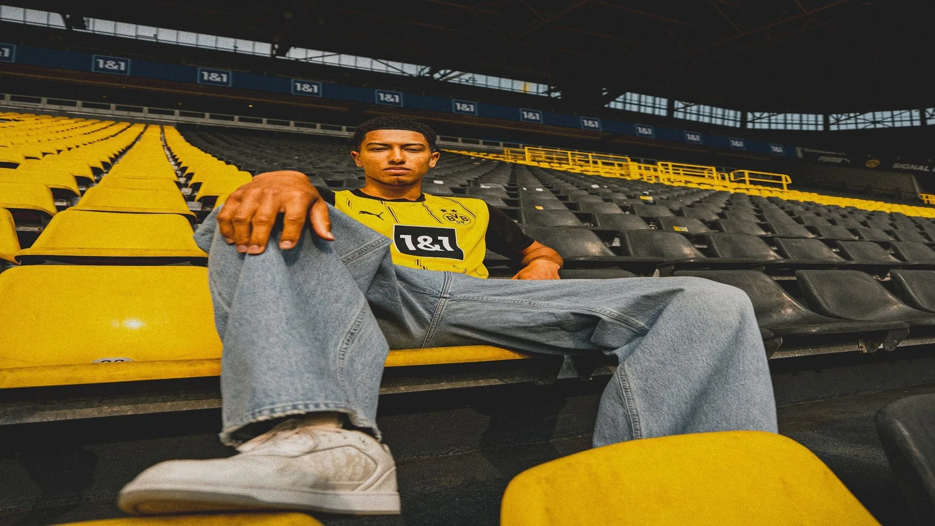 أول تعليق لجود بيلينجهام بعد انتقاله إلى بروسيا دورتموند أول تعليق لجود بيلينجهام بعد انتقاله إلى بروسيا دورتموند