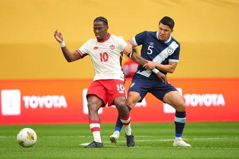 منتخب غواتيمالا يتخطى كندا ويتأهل إلى نصف نهائي الكأس الذهبية منتخب غواتيمالا يتخطى كندا ويتأهل إلى نصف نهائي الكأس الذهبية