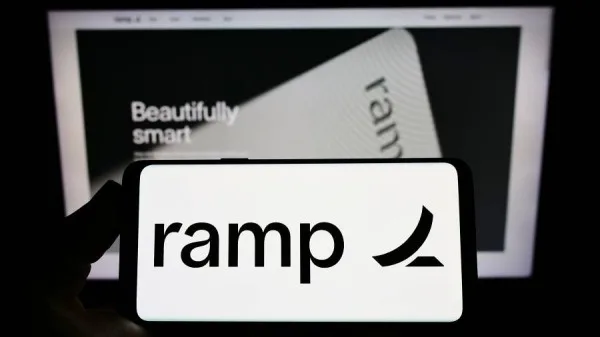 شركة «Ramp» الأمريكية في مجال التكنولوجيا المالية تحصل على 200 مليون دولار في جولة تمويل لرفع قيمتها إلى 16 مليار دولار. شركة «Ramp» الأمريكية في مجال التكنولوجيا المالية تحصل على 200 مليون دولار في جولة تمويل لرفع قيمتها إلى 16 مليار دولار.