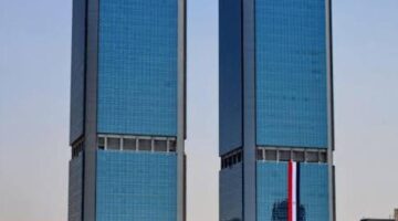 «البنك الأهلي المصري» يطلق حملة لتقليل استهلاك الكهرباء في فروعه تماشياً مع جهود الدولة في توفير الطاقة