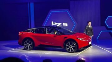 فصل جديد لسيارات RAV4 وهايلايندر وسيينا: تويوتا تنقل عملية التطوير إلى الصين