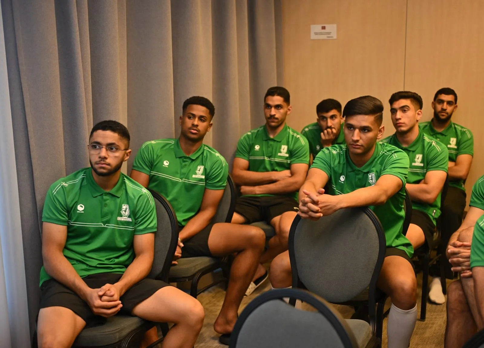 الشرجي ينظم محاضرة متميزة للاعبي منتخب الشباب