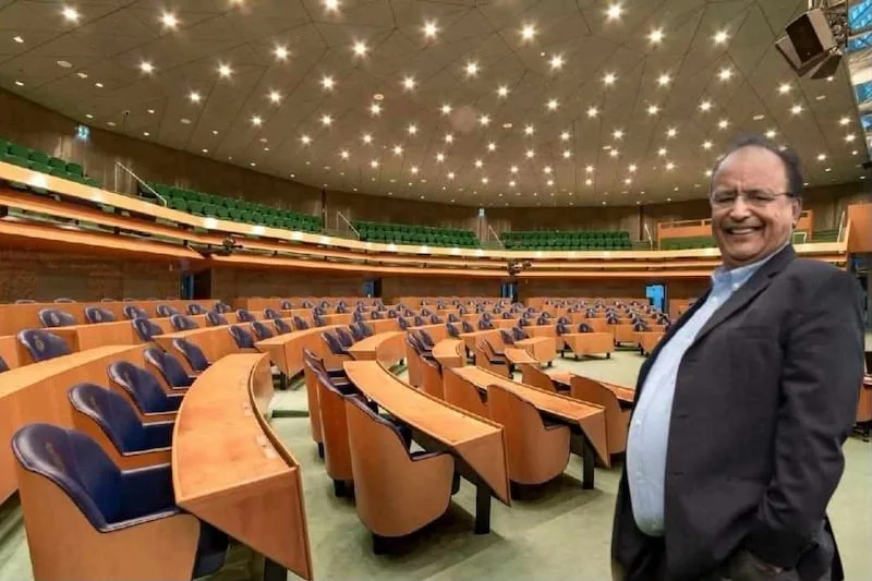 ريان يتقدم لانتخابات البرلمان في هولندا. ريان يتقدم لانتخابات البرلمان في هولندا.