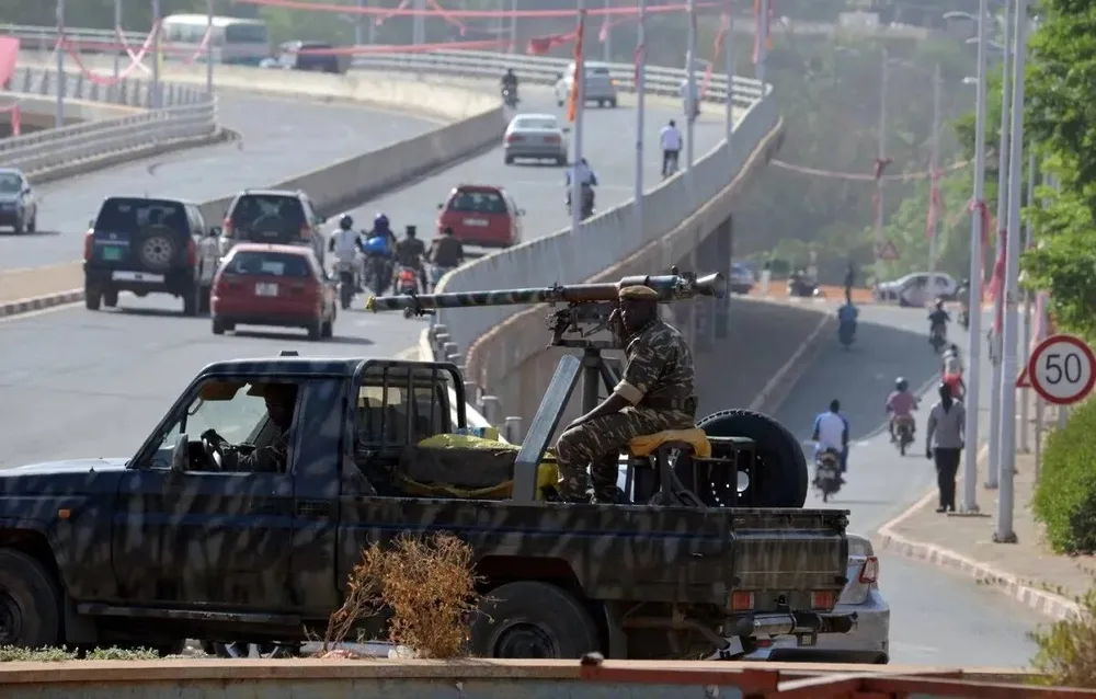 Mali: 34 soldiers killed in an attack by militants in Niger. Mali: 34 soldiers killed in an attack by militants in Niger.