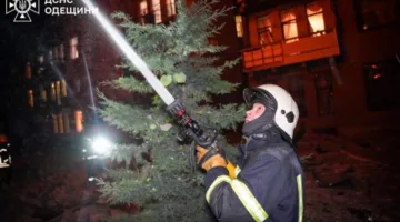 One dead and 13 injured following Russian strike on Ukrainian Odesa