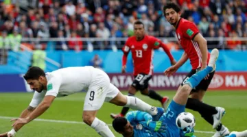 بذكريات 2018.. تحدٍ مونديالي جديد بين الشناوي وسواريز