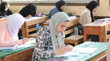 بدء ماراثون امتحانات الثانوية العامة في الإسكندرية.. والطلاب يتقدمون لاختباري التربية الدينية والوطنية.
