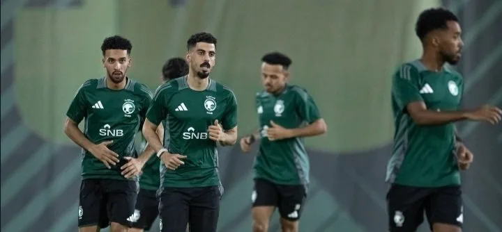 الأخضر يسرع استعداداته لمواجهة أستراليا