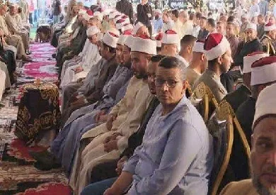 تقرير خاص: حزينة كفر السنابسة تودع بناتها في يوم مأساوي.. وعزاء جماعي يتحول إلى احتجاج ضد “طريق الموت” تقرير خاص: حزينة كفر السنابسة تودع بناتها في يوم مأساوي.. وعزاء جماعي يتحول إلى احتجاج ضد “طريق الموت”