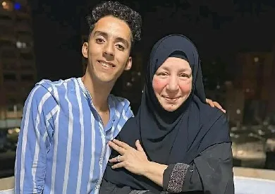 هل هي أم ذكاء اصطناعي؟.. صورة لعبلة كامل تثير الجدل على منصات التواصل الاجتماعي هل هي أم ذكاء اصطناعي؟.. صورة لعبلة كامل تثير الجدل على منصات التواصل الاجتماعي