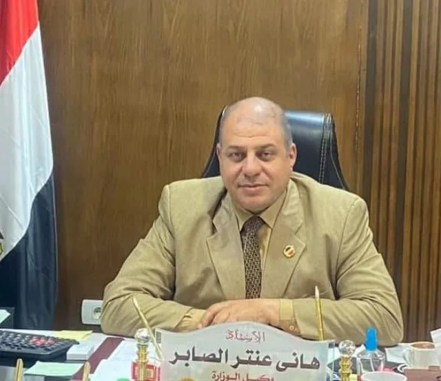 قنا.. تحقيقات عاجلة في 3 حالات خرق لامتحانات الشهادة الإعدادية.. وتدابير مشددة لضمان تكافؤ الفرص قنا.. تحقيقات عاجلة في 3 حالات خرق لامتحانات الشهادة الإعدادية.. وتدابير مشددة لضمان تكافؤ الفرص