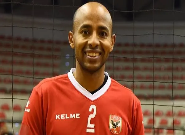 لاعب الأهلي يعتذر عن عدم الانضمام لمنتخب الكرة الطائرة قبيل بطولة العالم.