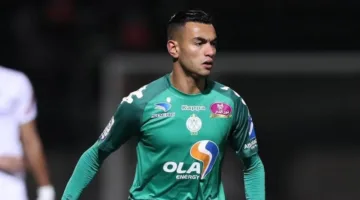 الرجاء يُعلن عن تمديد عقد لاعب بولكسوت