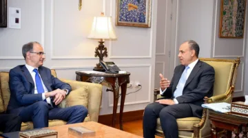 وزير الخارجية يناقش مع رئيس وزراء صربيا تصاعد التوترات العسكرية بين إسرائيل وإيران