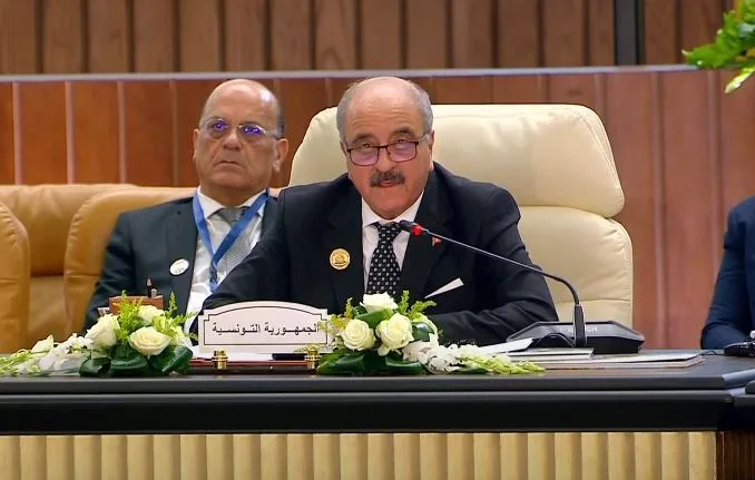 وزير الخارجية التونسي يبرز التزام بلاده بحماية ثرواتها البحرية وزير الخارجية التونسي يبرز التزام بلاده بحماية ثرواتها البحرية