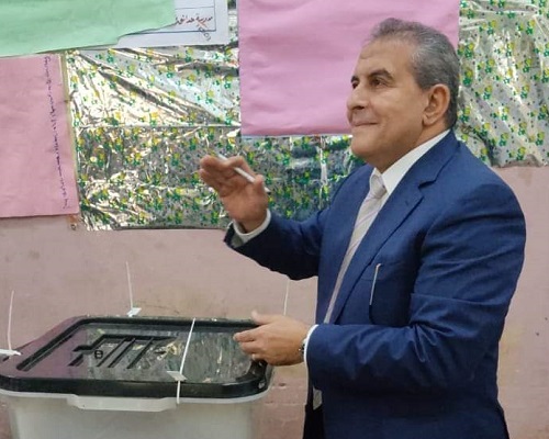 طاهر أبو زيد يتحدث عن رئاسة بيراميدز: موافقة جماهير الأهلي كانت سببًا رئيسيًا في قراري الأخير طاهر أبو زيد يتحدث عن رئاسة بيراميدز: موافقة جماهير الأهلي كانت سببًا رئيسيًا في قراري الأخير