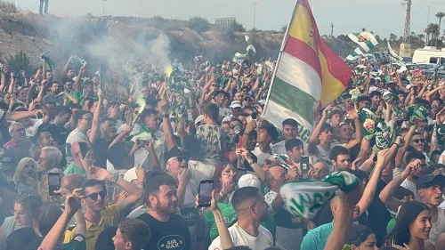 بعد عامين من الجهد.. إلتشي يعود إلى الليغا للمرة السابعة في تاريخه بعد عامين من الجهد.. إلتشي يعود إلى الليغا للمرة السابعة في تاريخه