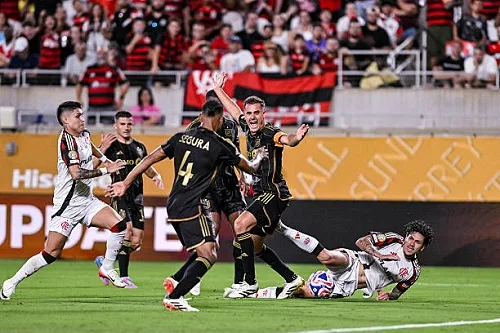 التعادل يُقرر نتيجة مباراة فلامينغو ولوس أنجلوس في كأس العالم للأندية التعادل يُقرر نتيجة مباراة فلامينغو ولوس أنجلوس في كأس العالم للأندية