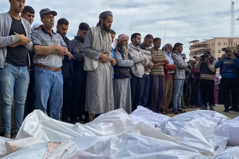 غزة تعبر عن حزنها لوفاة 37 فلسطينياً في القطاع غزة تعبر عن حزنها لوفاة 37 فلسطينياً في القطاع