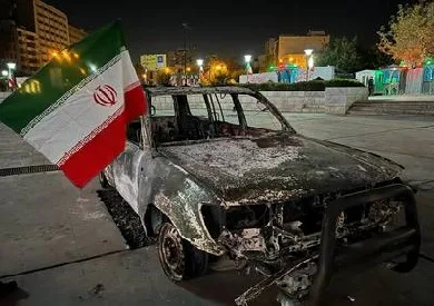 الجيش الإسرائيلي: 60 طائرة مقاتلة شنت غارات ليليّة استهدفت العديد من المواقع في إيران. الجيش الإسرائيلي: 60 طائرة مقاتلة شنت غارات ليليّة استهدفت العديد من المواقع في إيران.