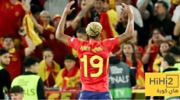 لامين يامال يثير حماس المشجعين قبل المباراة النهائية لدوري الأمم الأوروبية… صورة
