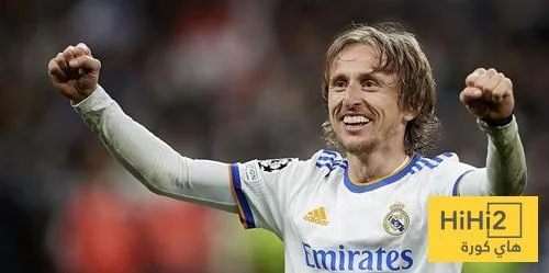 مودريتش يعلن عن أفضل لاعب وسط في الموسم الفائت!
